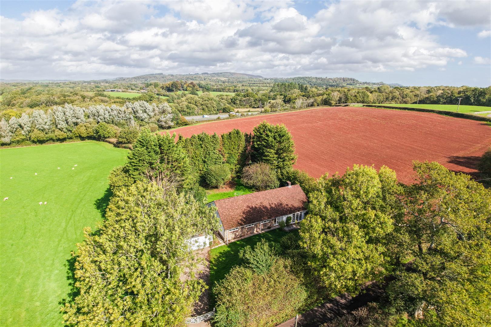 Llanwensan Farm Lane, Peterston Road, Peterston Super Ely, Vale of Glamorgan, CF72 8NU